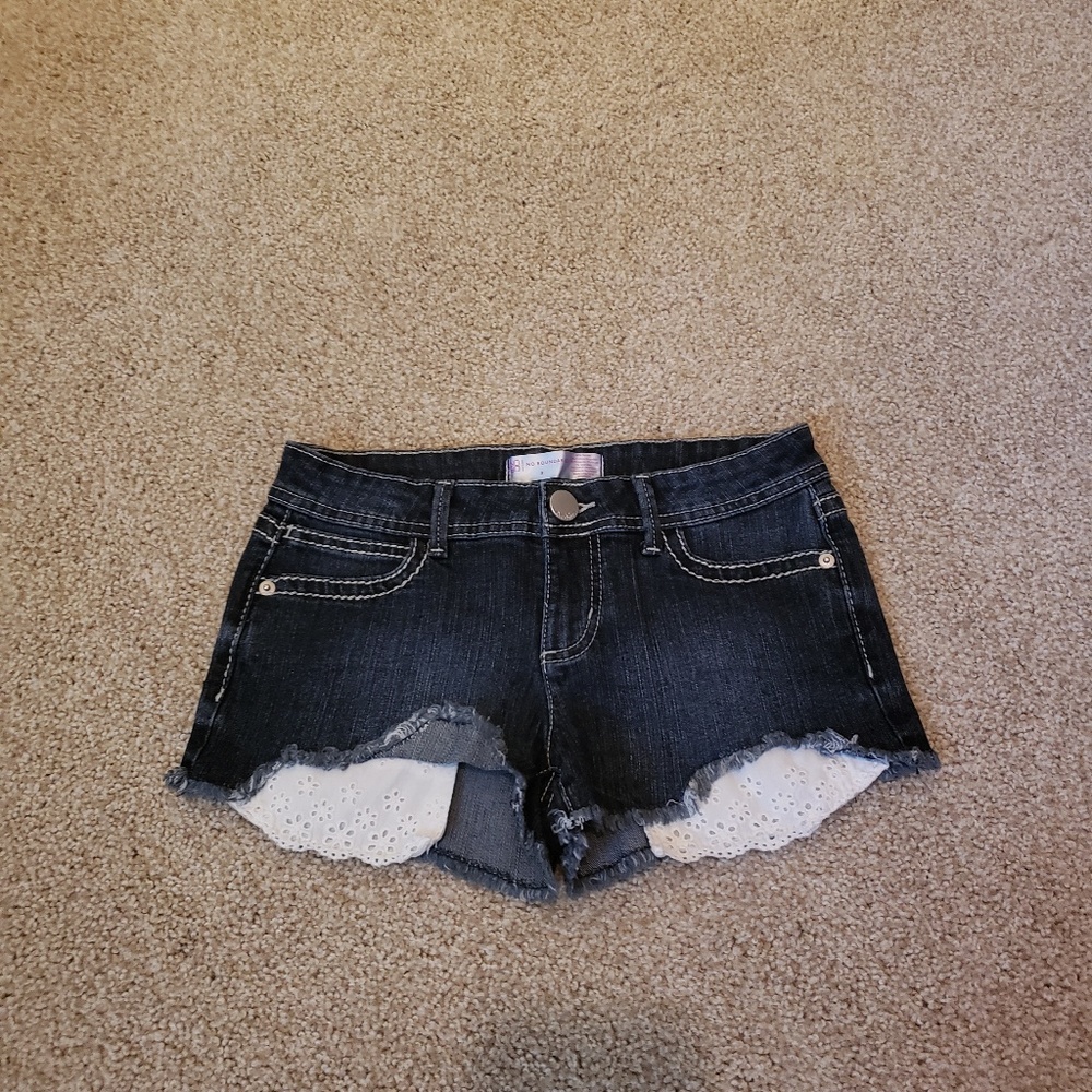 NWOT super cute jean shorts